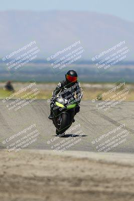 media/Jun-14-2025-Lets Ride (Sat) [[c36d48699a]]/C Group/1140am (Grapevine)/